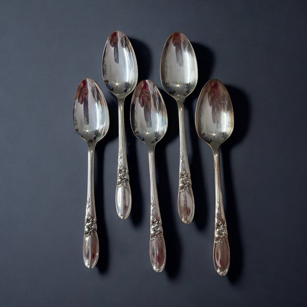 Oneida Community White Orchid Teaspoons Silverplate 6 1/8" Vintage Set of 5